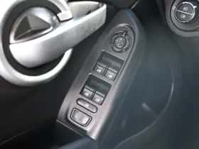 Fiat 500 (2018) thumbnail 18