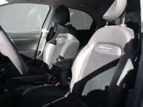 Fiat 500 (2018) thumbnail 8