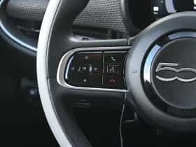 Fiat 500 (2021) thumbnail 12