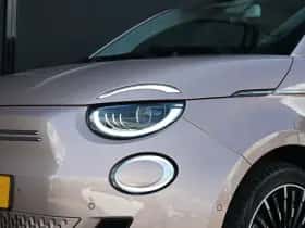 Fiat 500 (2021) thumbnail 24