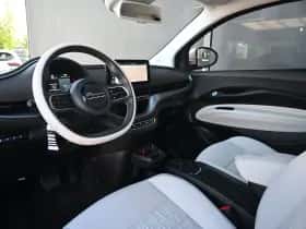 Fiat 500 (2021) thumbnail 6