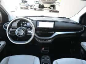 Fiat 500 (2021) thumbnail 10