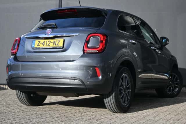 Fiat 500X (2020) thumbnail 2