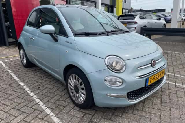 Fiat 500 (2023) thumbnail 2