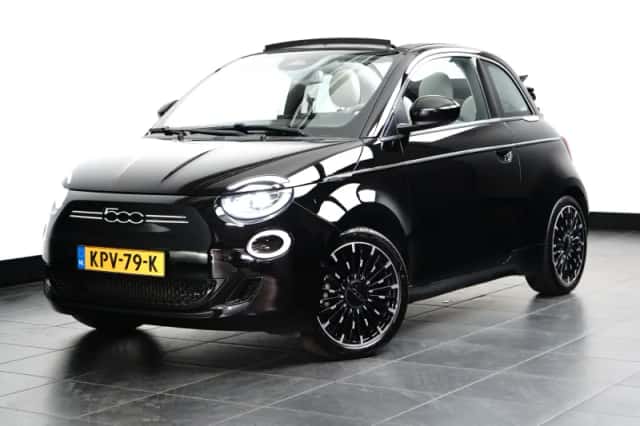 Fiat 500C (2023) thumbnail 1