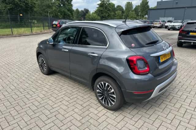 Fiat 500 (2020) thumbnail 2
