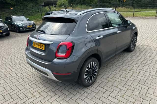Fiat 500 (2020) thumbnail 3