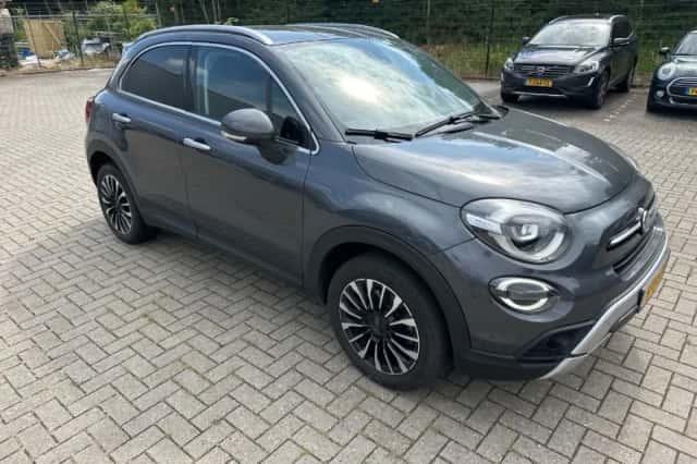 Fiat 500 (2020) thumbnail 4