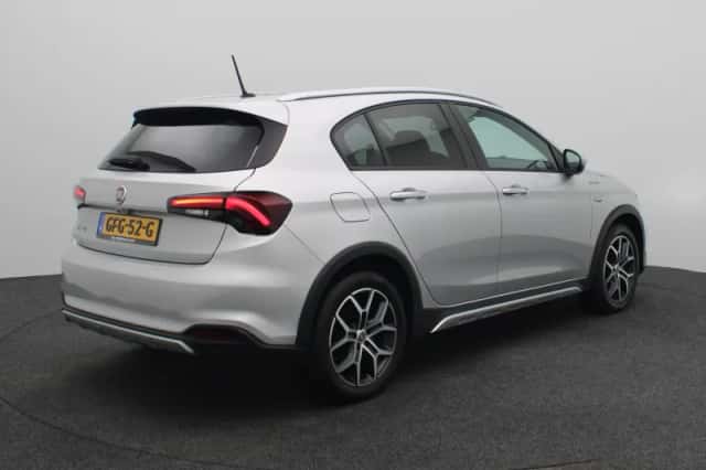 Fiat Tipo (2023) thumbnail 2