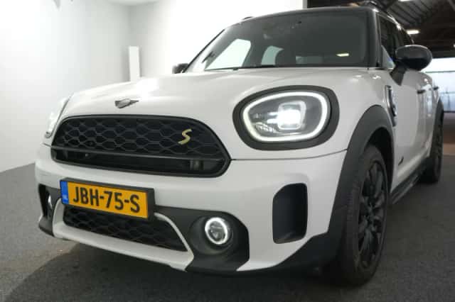 MINI Countryman (2023) thumbnail 12