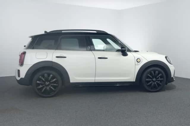 MINI Countryman (2023) thumbnail 14