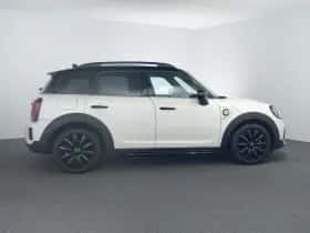 MINI Countryman (2023) thumbnail 14