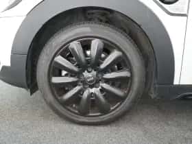MINI Countryman (2023) thumbnail 15