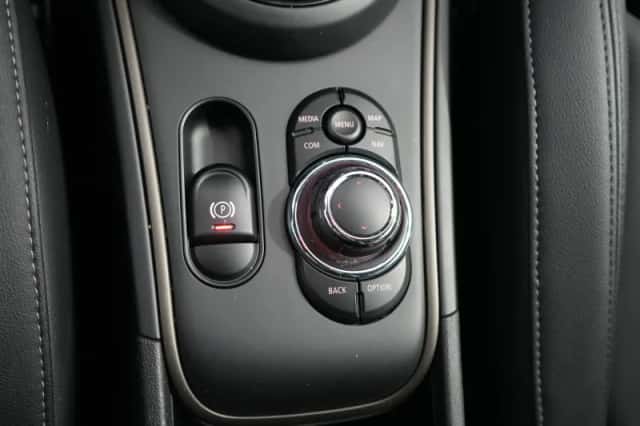 MINI Countryman (2023) thumbnail 25