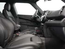 MINI Countryman (2023) thumbnail 4