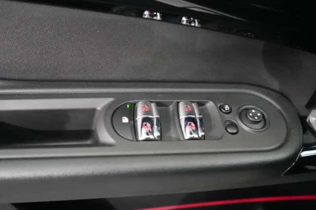 MINI Countryman (2023) thumbnail 31