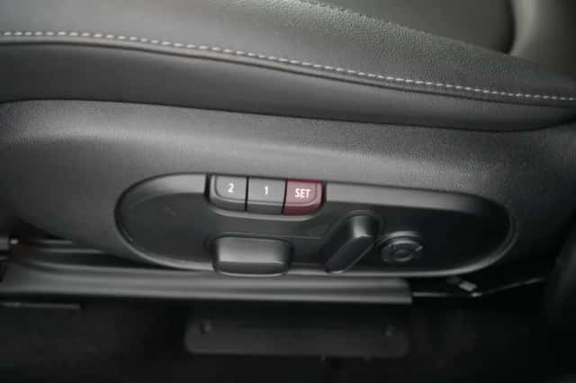 MINI Countryman (2023) thumbnail 32