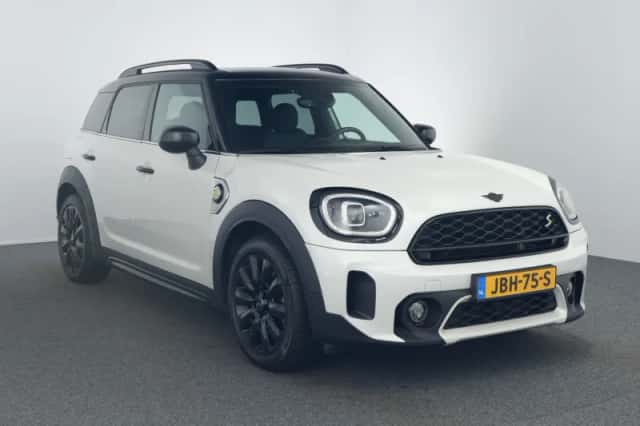 MINI Countryman (2023) thumbnail 9