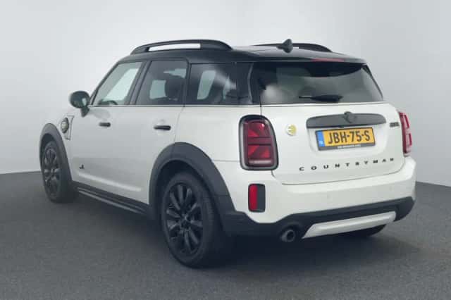 MINI Countryman (2023) thumbnail 10