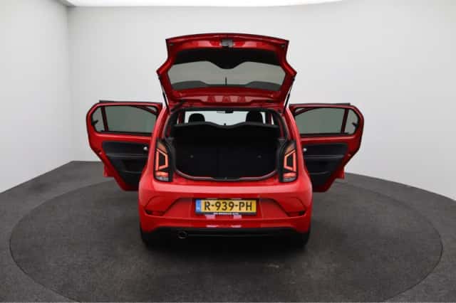 Volkswagen Up! (2022) thumbnail 14