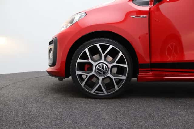 Volkswagen Up! (2022) thumbnail 16