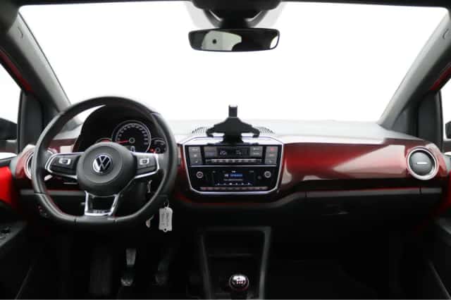 Volkswagen Up! (2022) thumbnail 29