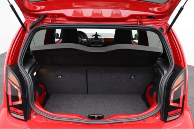 Volkswagen Up! (2022) thumbnail 30