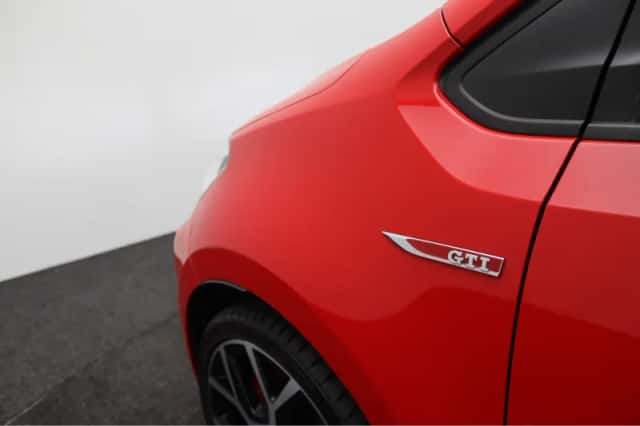 Volkswagen Up! (2022) thumbnail 33