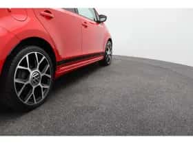 Volkswagen Up! (2022) thumbnail 36