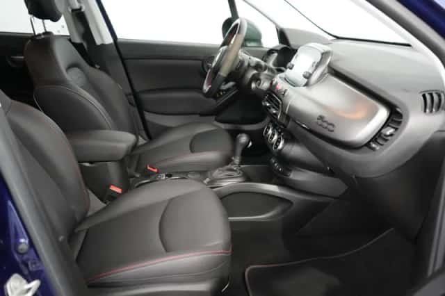 Fiat 500X (2024) thumbnail 4