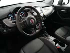 Fiat 500X (2024) thumbnail 8