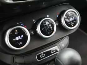 Fiat 500X (2023) thumbnail 21