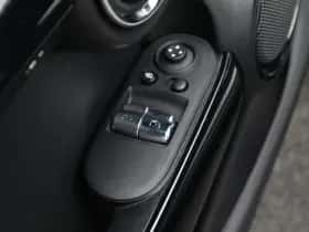 MINI Mini (2022) thumbnail 27