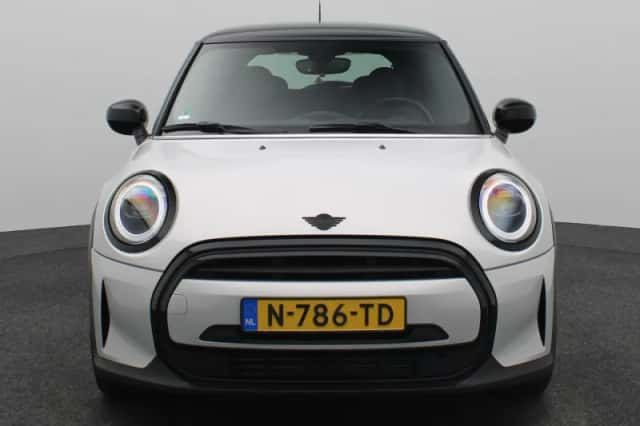 MINI Mini (2022) thumbnail 5