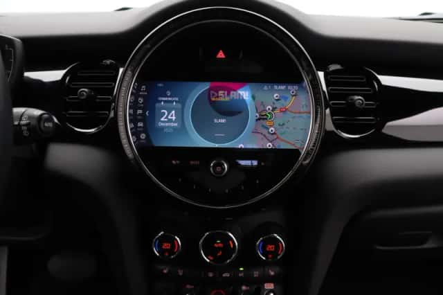 MINI Mini (2022) thumbnail 7