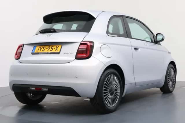 Fiat 500 (2026) thumbnail 2