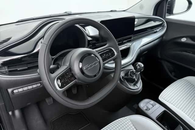 Fiat 500 (2026) thumbnail 3
