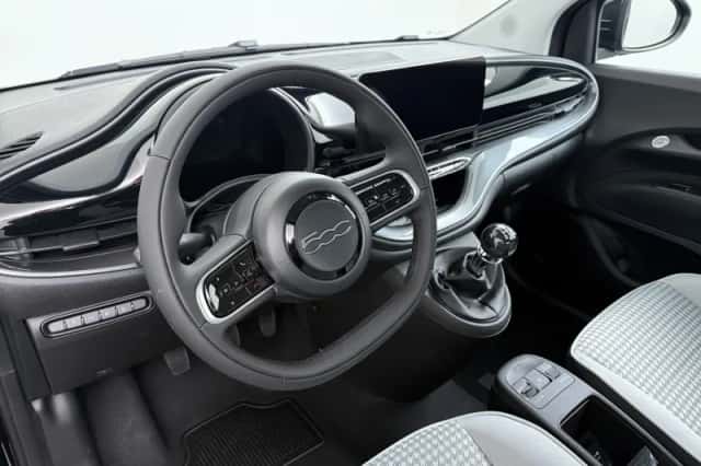 Fiat 500 (2026) thumbnail 6