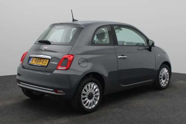 Fiat 500 (2021) thumbnail 2