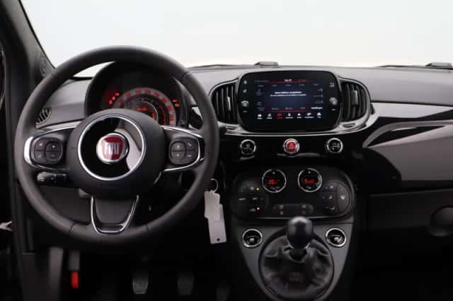 Fiat 500 (2023) thumbnail 3