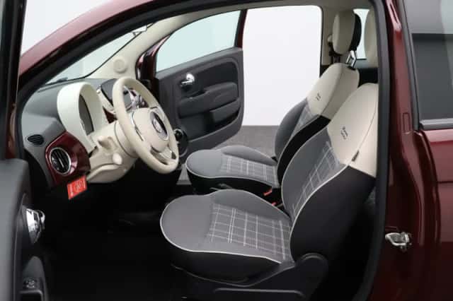 Fiat 500 (2021) thumbnail 11