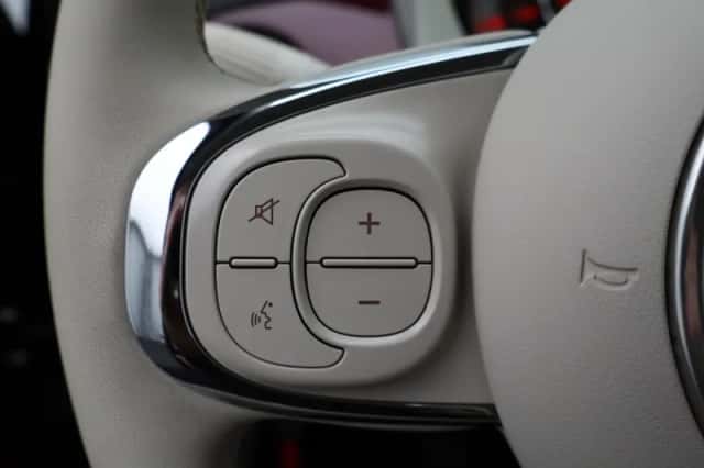 Fiat 500 (2021) thumbnail 25