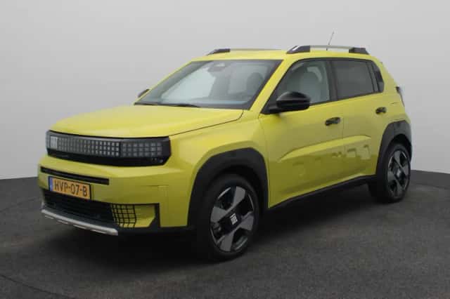 Fiat Grande Panda (2025) thumbnail 1