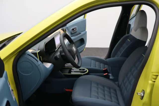 Fiat Grande Panda (2025) thumbnail 11