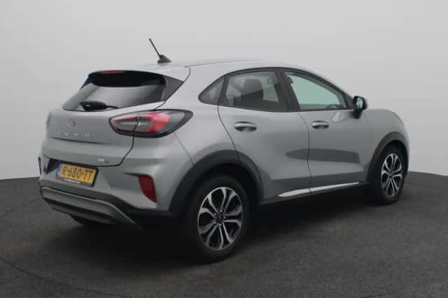 Ford Puma (2022) thumbnail 2