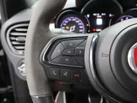 Fiat 500X (2021) thumbnail 21