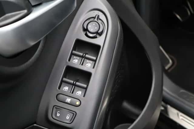 Fiat 500X (2021) thumbnail 27