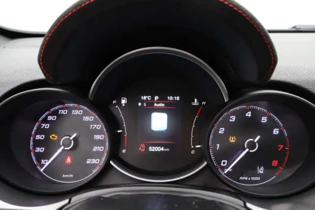 Fiat 500X (2021) thumbnail 4