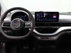 Fiat 500 (2022) thumbnail 3