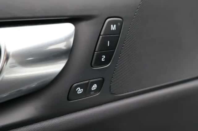 Volvo V60 (2024) thumbnail 34